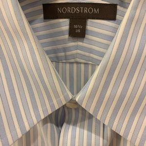 Men’s Button Down. Size 16.5, 35.